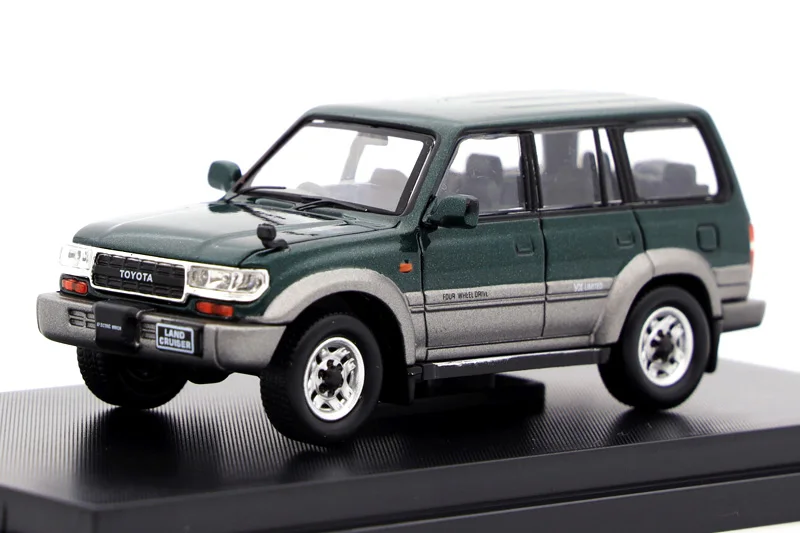 IN stock Master 1:64  Land Cruiser LC80 Diecast Model Car