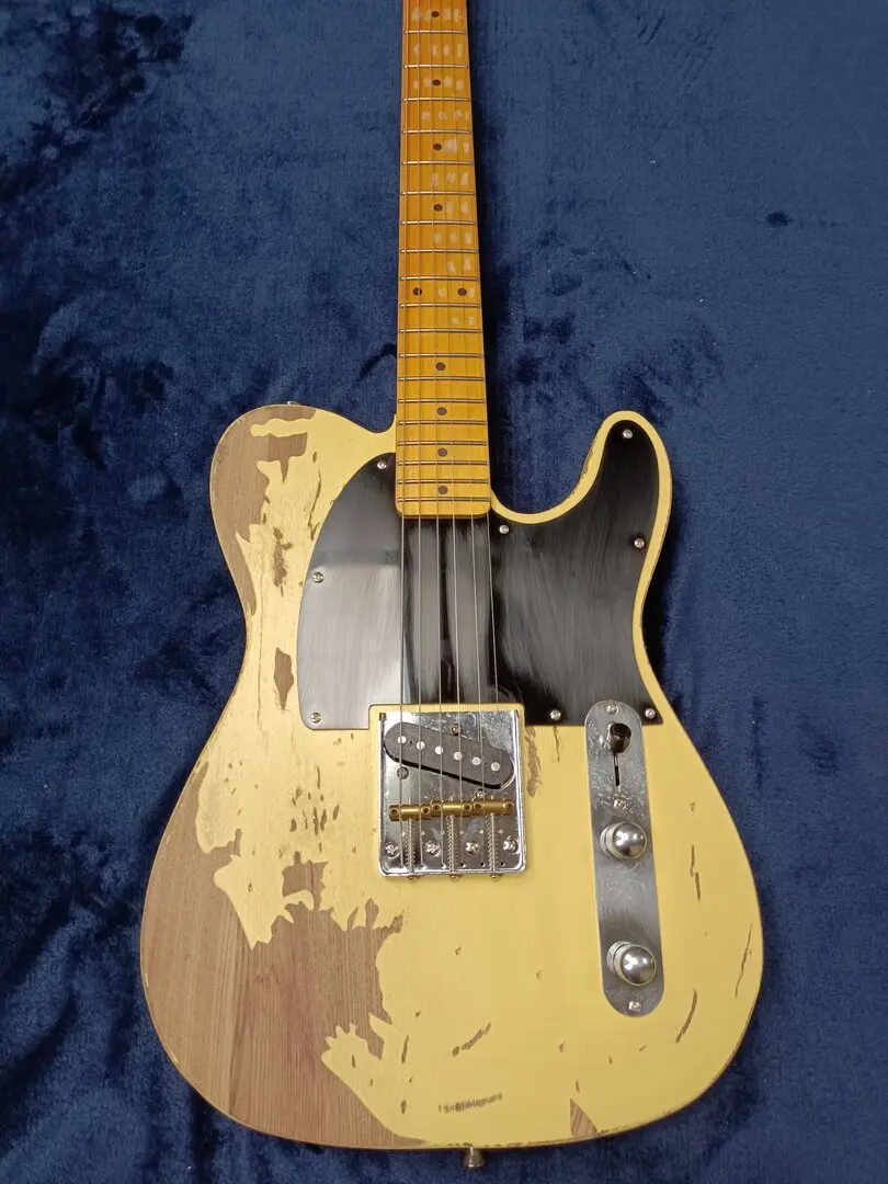 Reliquias hechas a mano Guitarra eléctrica de 6 cuerdas, cuerpo de tilo, accesorios cromados, personalización de soporte, entrega gratuita.