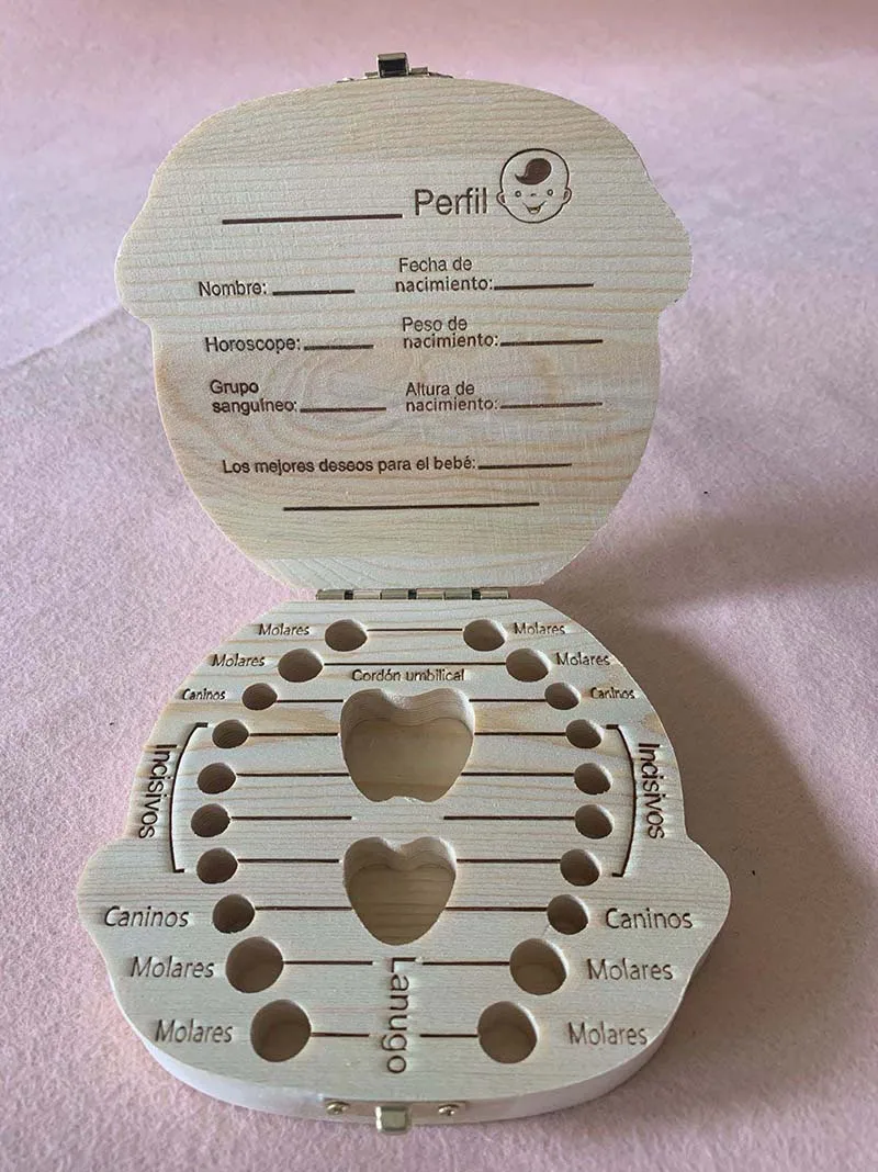 남아여아 나무 젖니 보관 상자, 스페인어, 영어, 네덜란드, 러시아어, 프랑스어, 이탈리아어, 아기 기념품 선물