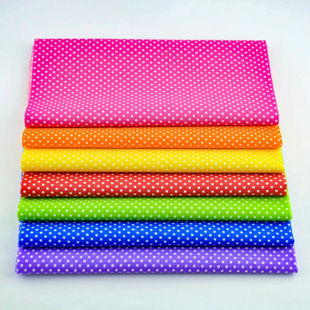 Bambola di DIY 100% Tessuto di Cotone Per Cucire Giocattolo di Colore Diverso Stampato Little White Dots 7 Pz/lotto Tessili Per La Casa Fat Quarter