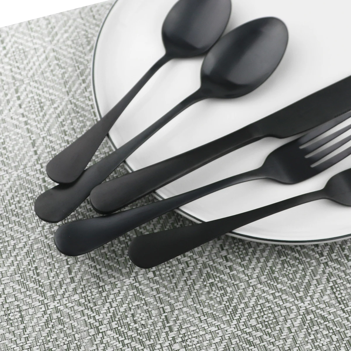 Matte Black Dinnerware Cutlery Set Stainless Steel Silverware Butter Steak Knife Fruit Dessert Fork Spoon Flatware Tableware Set