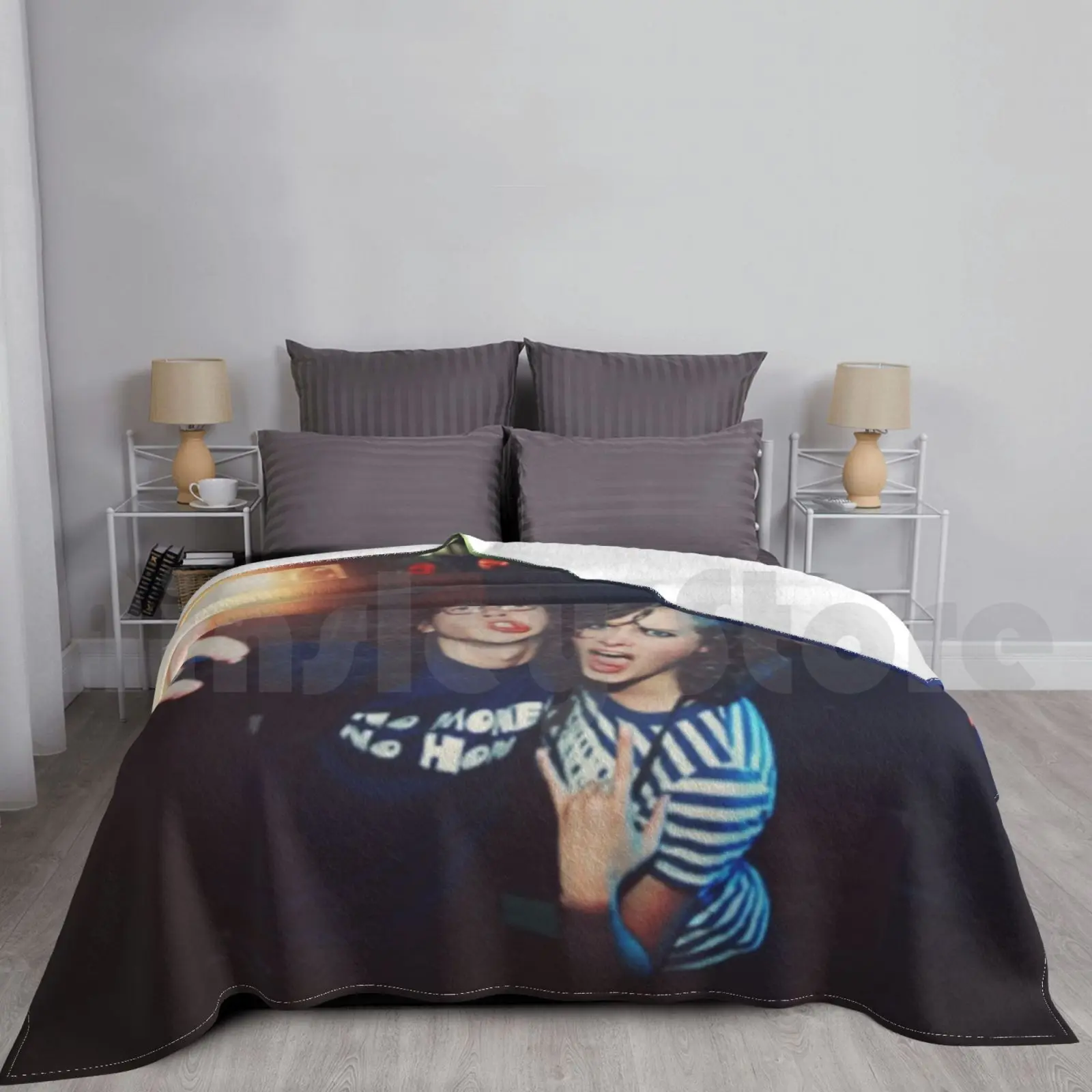 Sid And Michelle From Skins Uk Blanket For Sofa Bed Travel Sid Michelle Skins Uk Skins Uk Tony Cassie Effy