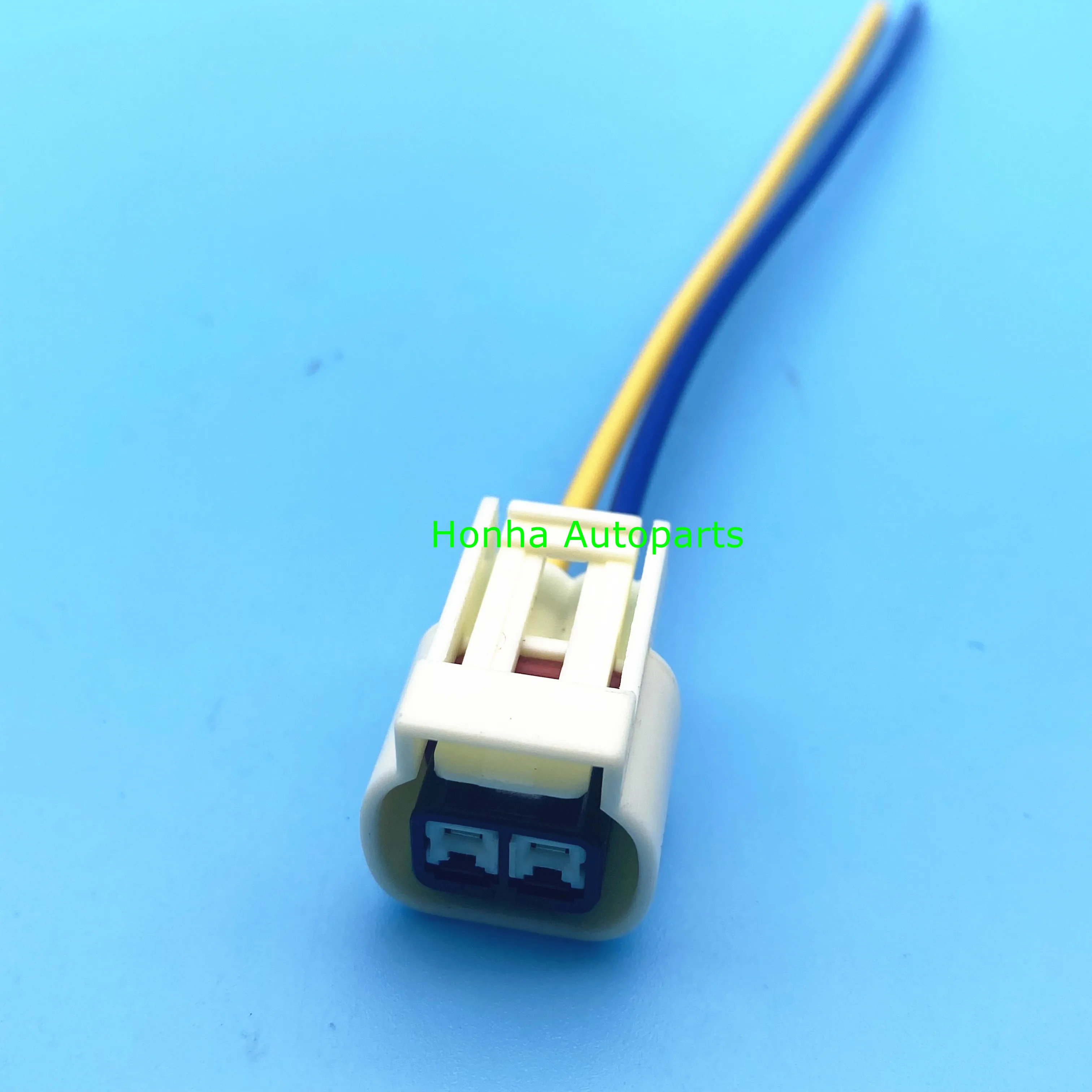 

Free Shipping 20/50/100pcs 2 pin female electrical auto wire connector turn light Plug 936184-1 wire harness