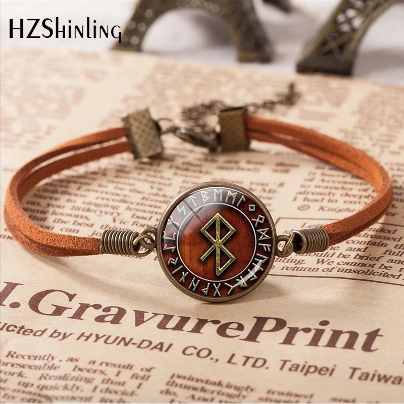 2020 New Arrival Viking Peace Rune in Runic Circle Leather Bracelet Jewelry Elegant Charming Style art glass Bangle Jewelry Gift