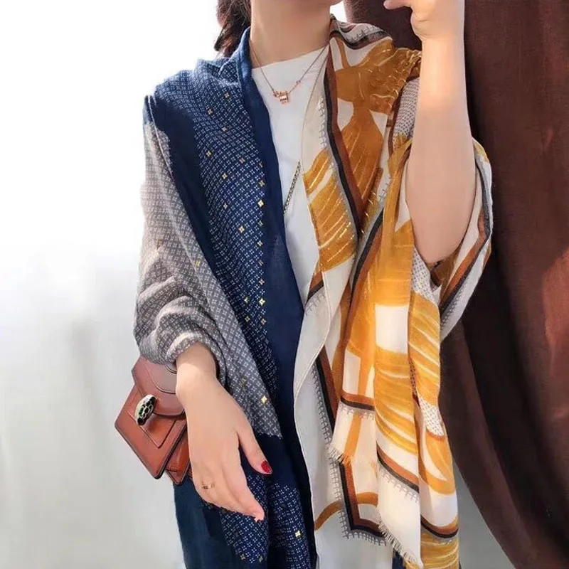 

Winter fashion sjaal shawl,cotton thick big size plaid women scarf,golden silver lurex flower printed warm scarf wrap,cape femme