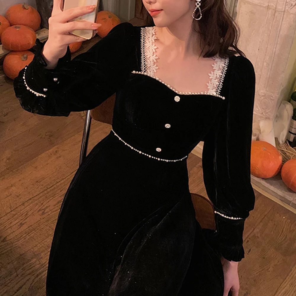 Vintage Gothic Velvet Dress Women Winter Patchwork Lace Elegant Dress Lady Casual Korean Party One Piece Dress for New Year 2022