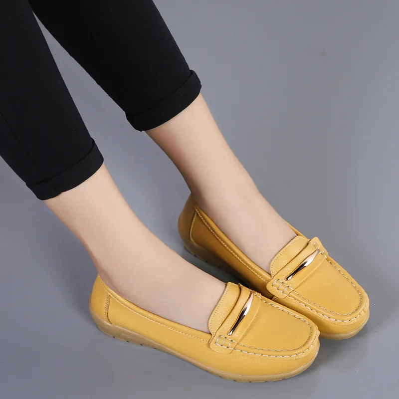 New Genuine Leather Shoes Woman Slip On Women Flats Moccasins Women\'s Loafers Spring Autumn Mother Shoe Big Size g76