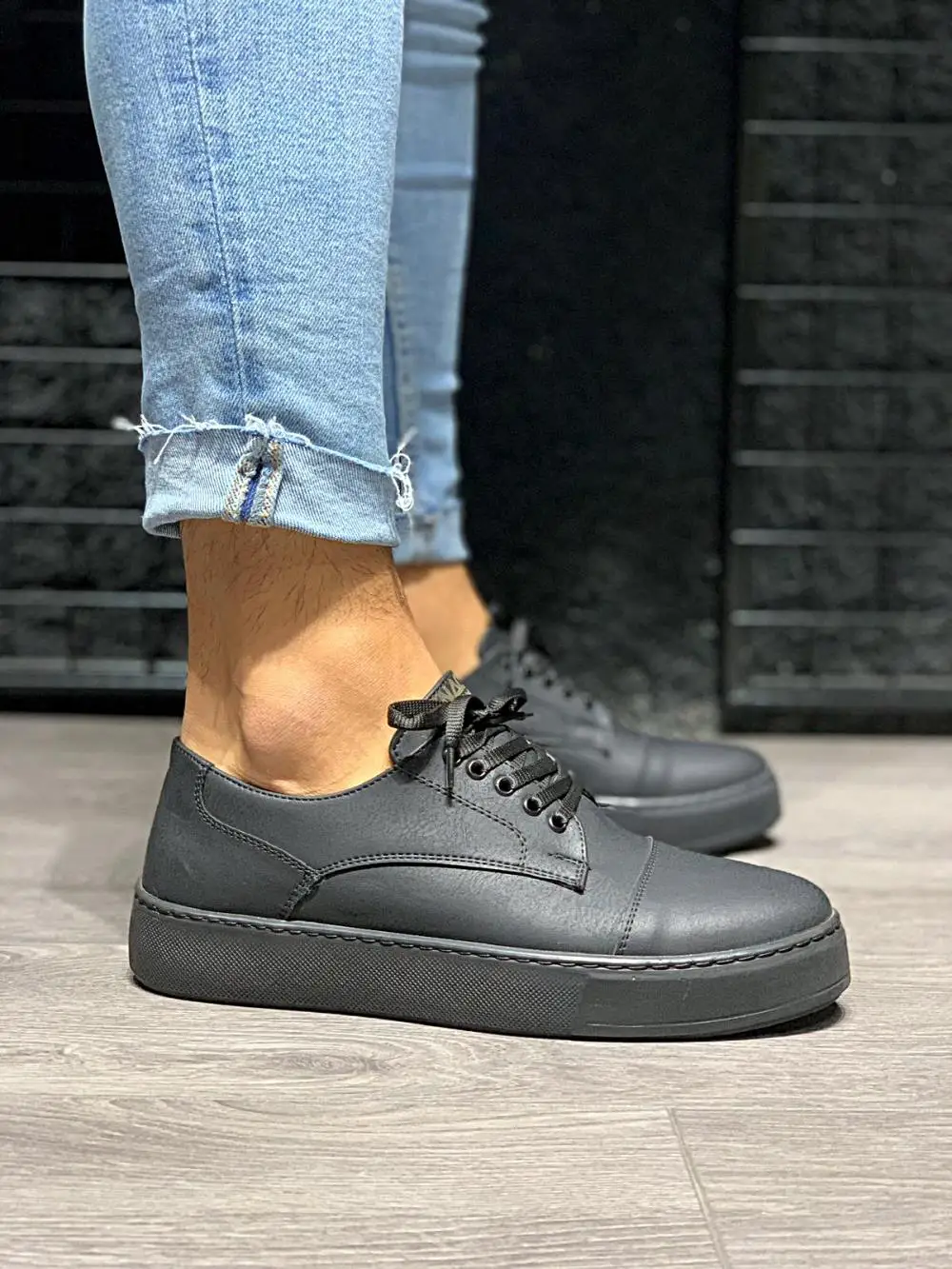 

Men Sneaker Casual Shoes 055 Full Black