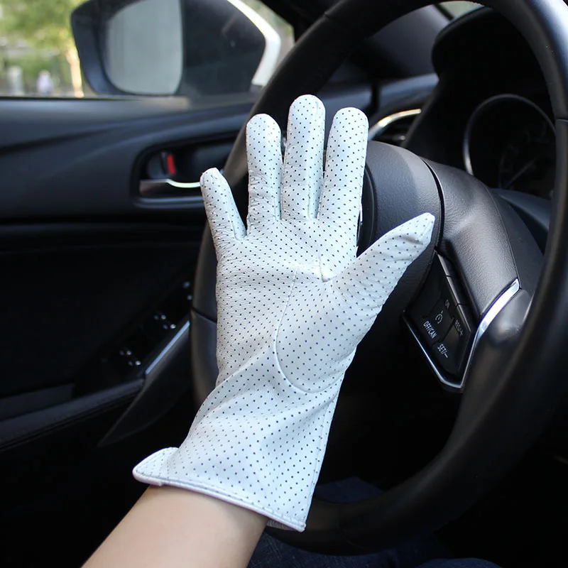 Summer Driving Thin Leather Sheepskin Gloves Women\'s Fashionable Silk Lining Perforated Motorcycle Riding Finger Gloves