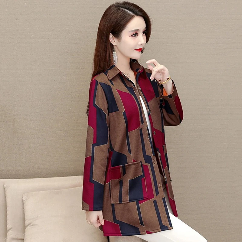 Middle-Aged Elderly Mothers Add Velvet Plaid Shirt Tops Spring Autumn New Women\'s Cardigan Jacket Long-Sleeved Top Outerwear