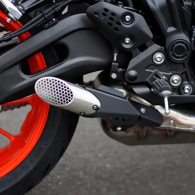 

Motorbike exhaust cover Exhaust Muffler Pipe For YAMAHA MT-07 Tracer MT07 2016 2017 2018 2019 2021 2021 XSR TRACER 700 XTribute