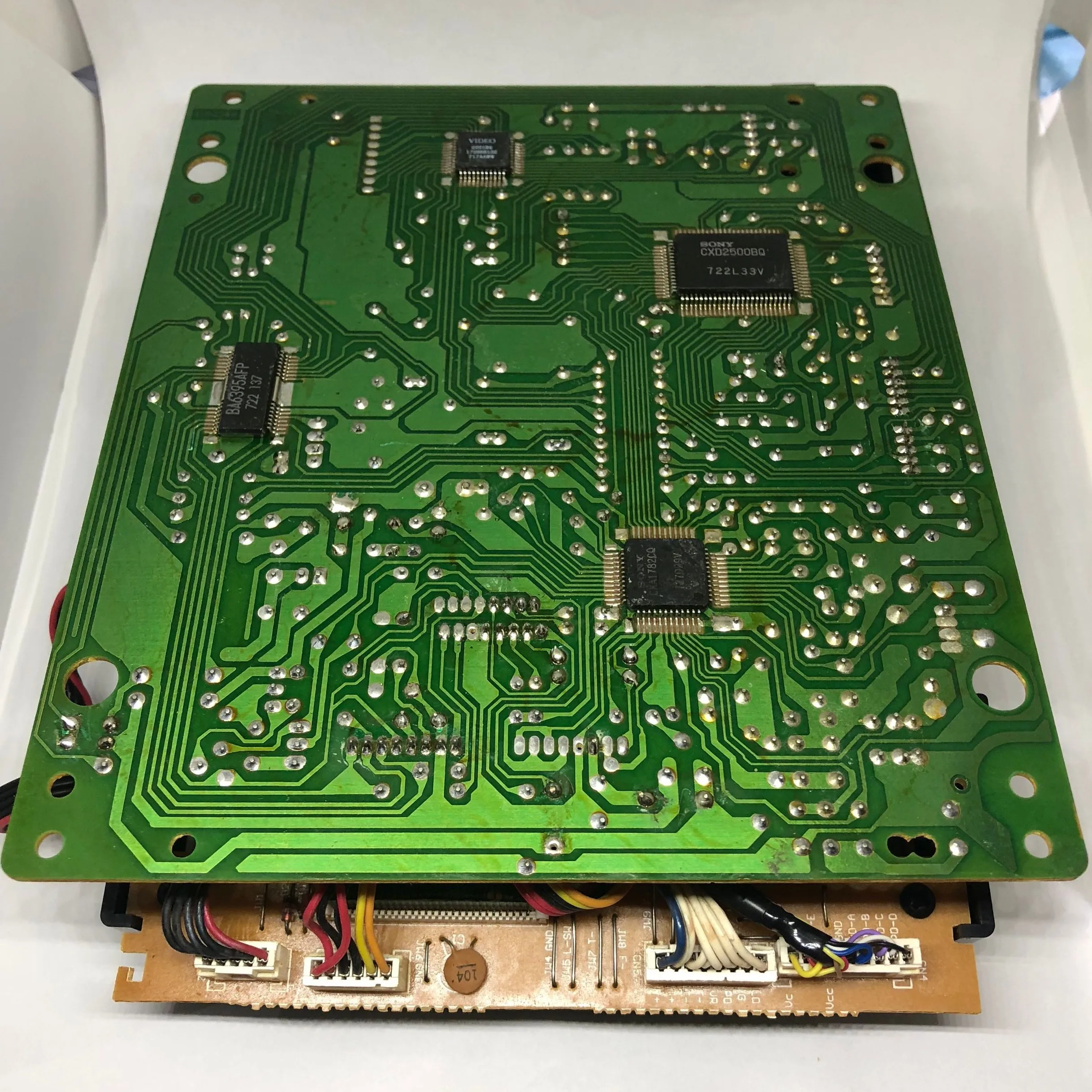 Фонарь с лазерной линзой с диагональю 360 А, Лазерная линза, оптический блок связи с механизмом