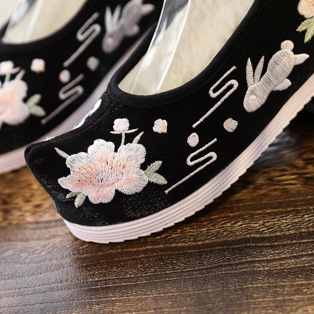 Veowalk Winter Women Warm Furry Plush Lining Satin Cotton Platform Shoes Ankle Strap Low Top Ladies Casual Embroidered Sneakers