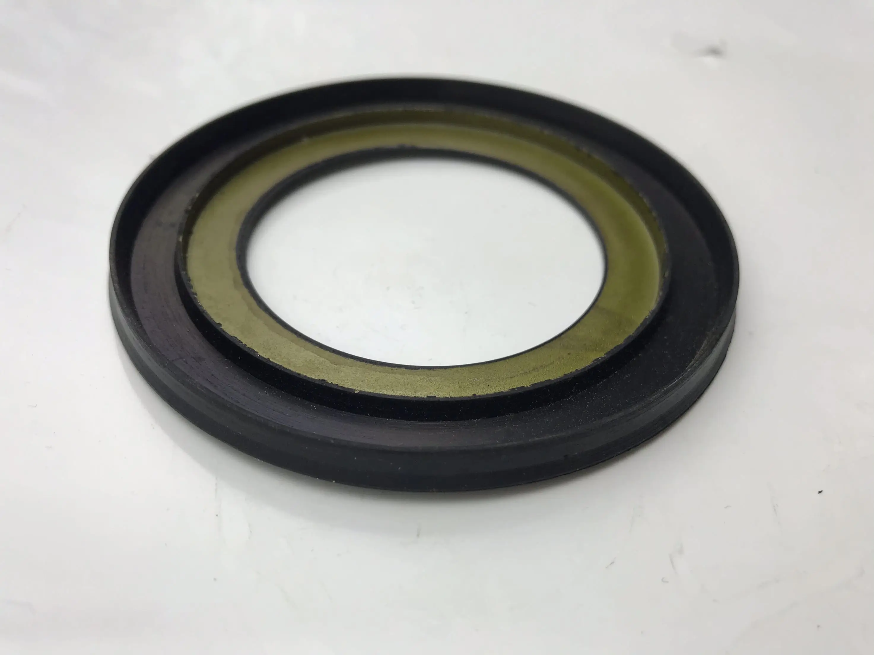 

Bearing dust cap seal 32006