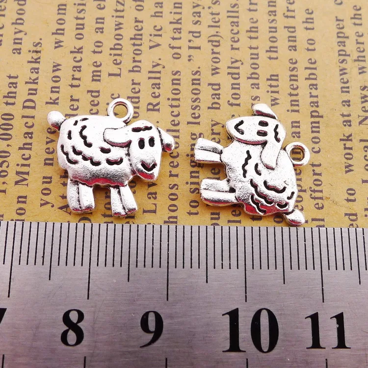 10 Pieces 16*18mm Mixed Alloy Antique Silver Color Sheep Charms Necklace Pendant Accessory For DIY Jewelry Making