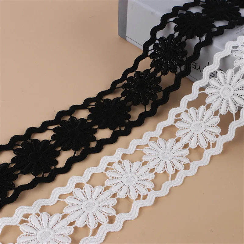 5cm Width Wavy Embroidered Lace Fabric Milk Silk Flowers Wedding Decoration For Turban Curtain Clothing Sewing Accessories