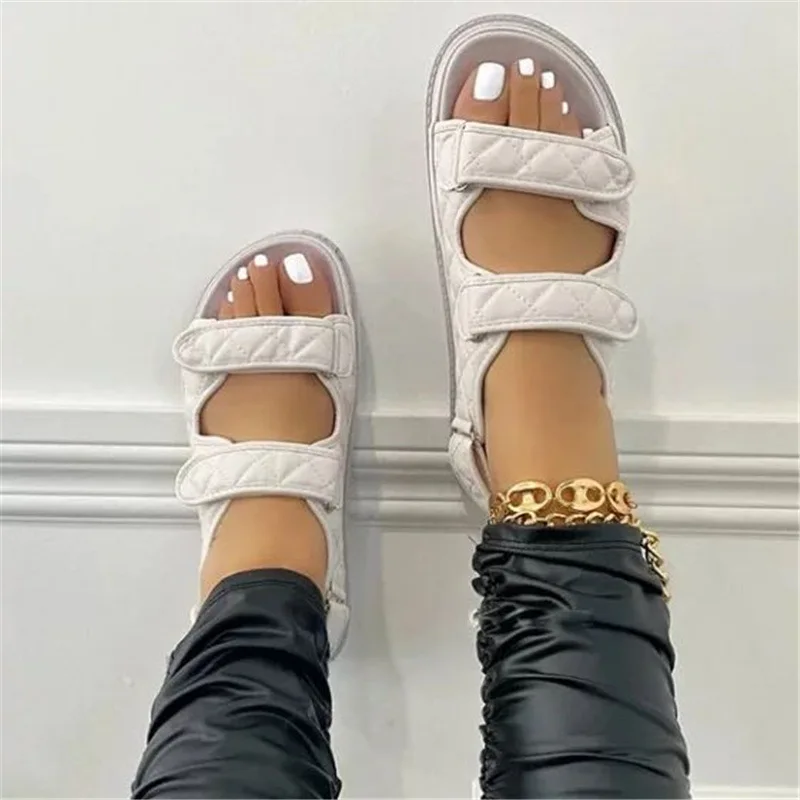 Fashion Sexy Woman sandals Flat with soft sole Black White Sandals Women High Quality Ladies Shoes Summer Platform Sandalias