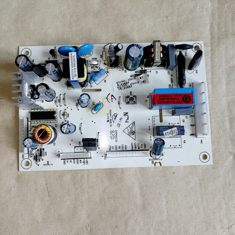 

100% new for Haier frequency refrigerator computer board circuit board BCD-318W 0061800014 driver board good working