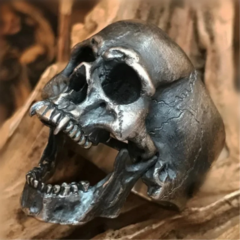 Exaggerated Men's Black Skull Ring Motorcycle Band Motorcycle Party Fashion Jewelry Cyclist Rock Gothic Punk Ring Size Us7-13