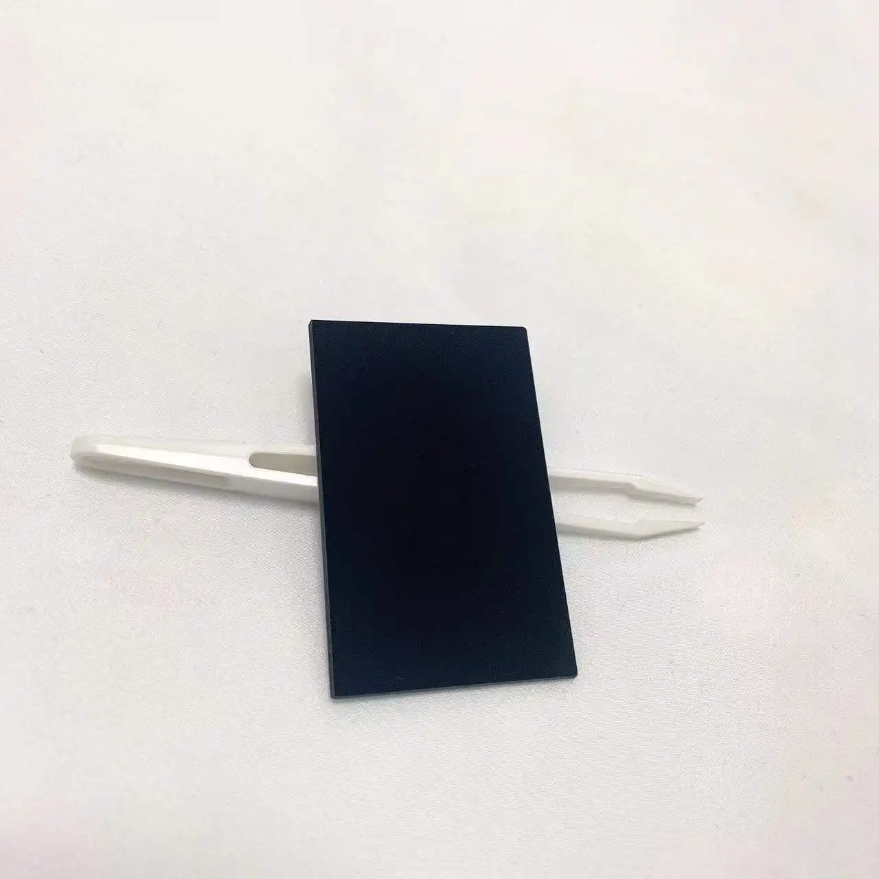 Rectangle Shape Custom Size Cut UV Just Pass From 760nm Infrared Filter Glass HWB760 For IR Camera Sensor