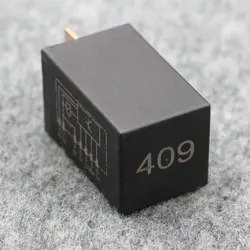 Apply to Bora Golf 4 MK4 Oil pump relay Oil pump controller No. 409 1J0 906 383 1J0906383