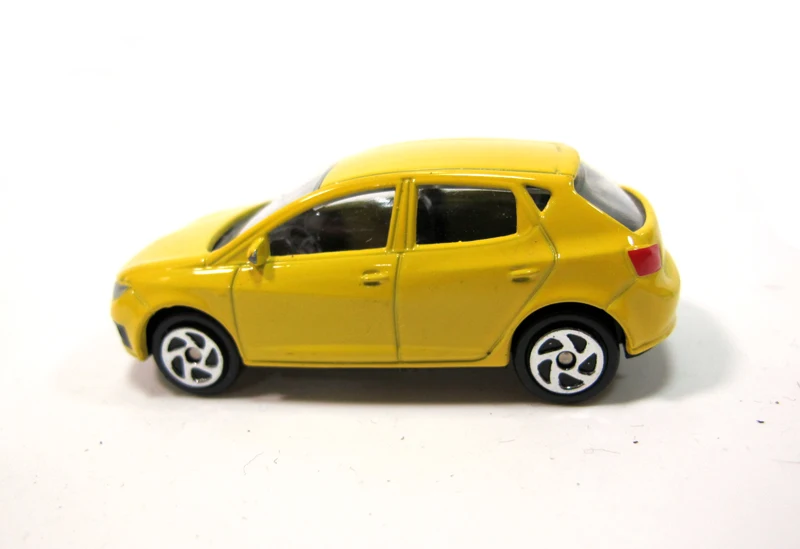 Norrev 1/64  Seat Ibiza Die casting model of alloy trolley