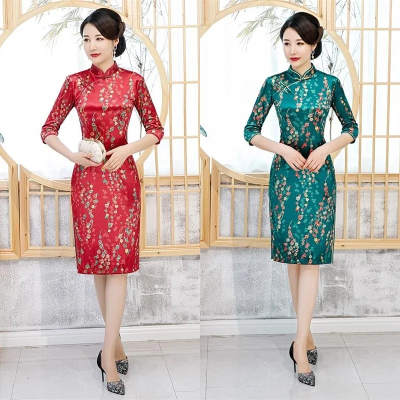 

Autumn Women Seven Points Sleeve Gilding Velour Qipao Elegant Orientale Banquet Mandarin Collar Cheongsam 4XL