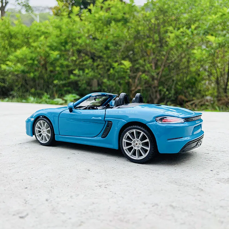 Bburago 1:24 Porsche 718 BOXSTER simulation alloy car model crafts decoration collection toy tools gift