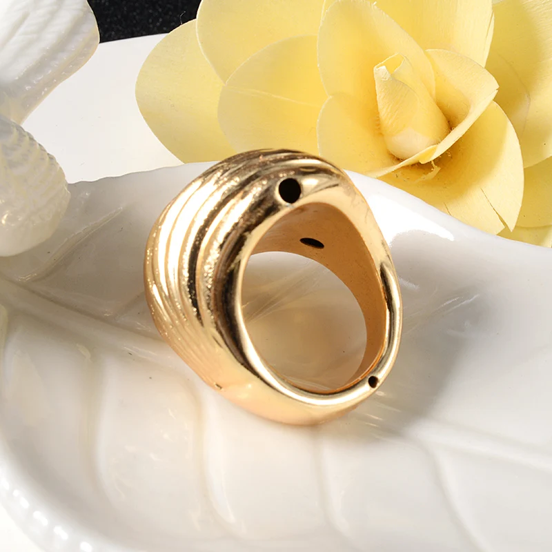 Sunny Jewelry Big Ring 2021 New Design High Quality Copper Ring Jewelry For Women Cocktail Ring For Party Classic Wedding Gift