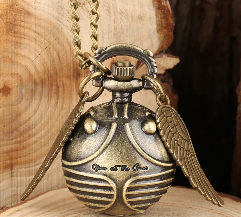 Harri Potter Golden Wings Snitch Action Toys Watch Quartz Pocket Watch Necklace Quidditch Balls Snitch Toy Fly Thief Clocks