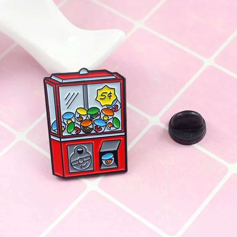 Creative Cute Coin-operated Candy Machine Alloy Paint Brooch Fashion Men's Women's Lapel Pin Jewelry Children's Gifts Jewelry