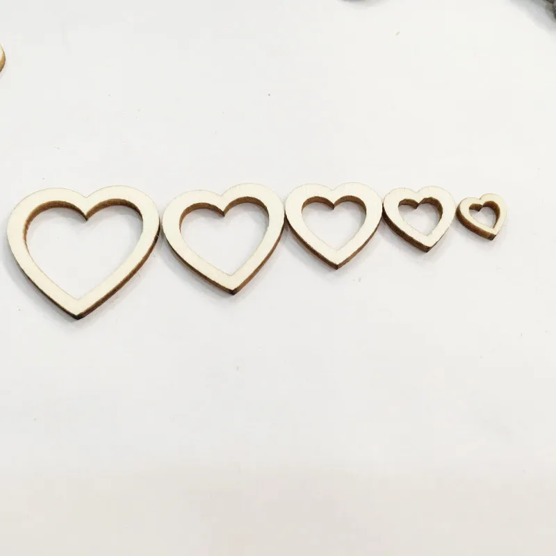 100pcs 10mm Hollow Heart Shaped Wood Pieces Wooden Ornament Wood Cutouts Slices for House, Garden, Home DIY Art Craft