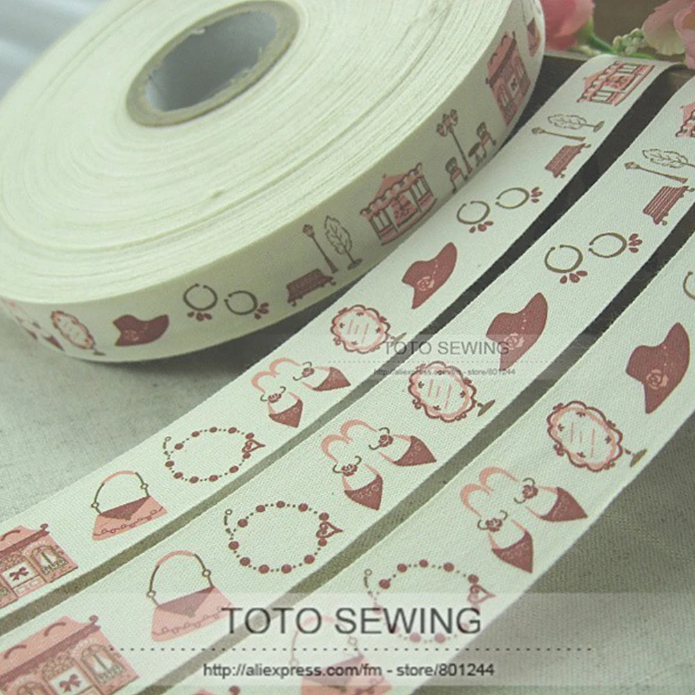 Min.order is $15 (mix order) Size 2CM Red Lady's Things Pattern Zakka Cotton Sewing Label Sewing Clothing Bags Handmade Carfts