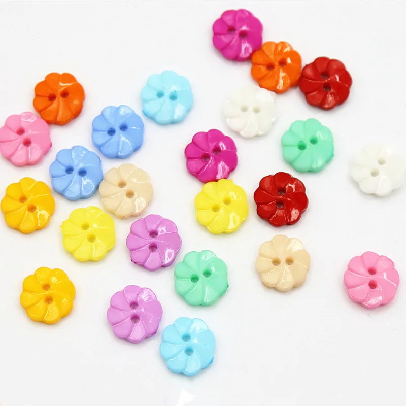 100 Pcs 13mm Candy Color Flower Plastic Buttons With Two Holes Children Clothing Buttons for DIY Sewing Appliques Craft