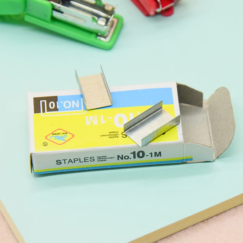 Cute Mini Stapler Set Portable Small Gift Stapler School Office Supplies Children Student Stationery 1pc (Random Color)