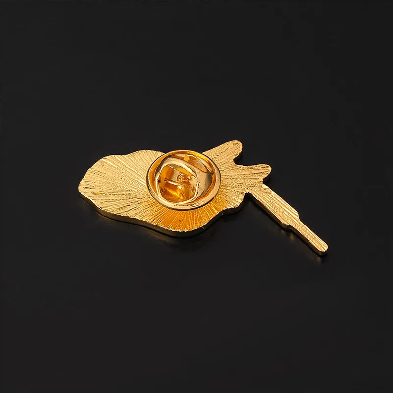 Syringe Enamel Pin New Arrival Medical Blue Gloves Pink Crystal Badge Lapel Brooch Pins Jewelry Doctors Nurses Gift For Friends