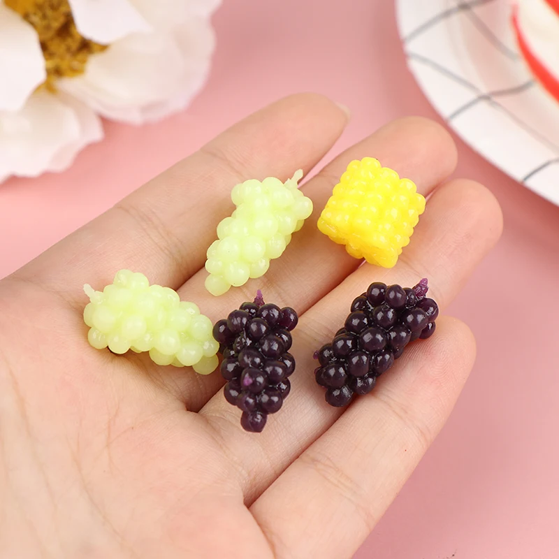 5Pcs/Set Miniature Dollhouse Food Accessories Mini Simulated Fruit Grape Corn Props