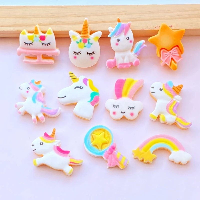 10Pcs New Kawaii Resin Mixed Cartoon Mini Unicorn Series Flat Back Cabochon Crafts Clothing DIY Scrapbooking Accessories