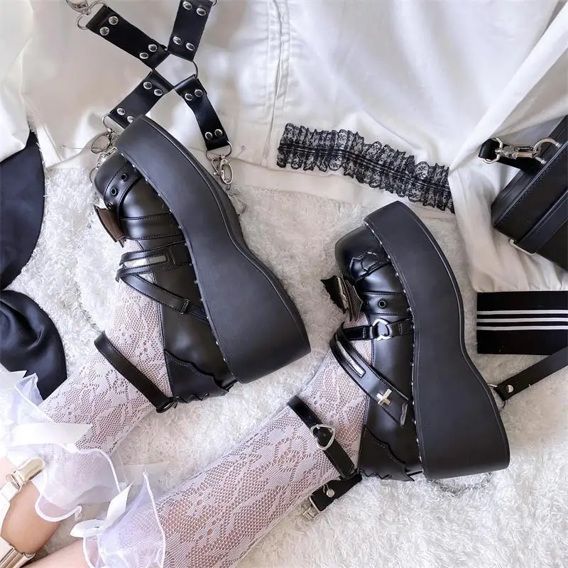 女性のためのヴィンテージパンクスタイルの靴,和風,丸い頭,厚い底,クロスバンデージ,ルリ,コスプレ