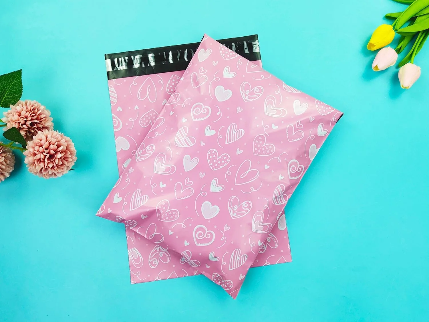 50pcs Pink&Black Love Heart Envelopes Mailing Bag With Hanlde Self Sealing Padded Poly Gift Bags Portable Courier Packaging Bags