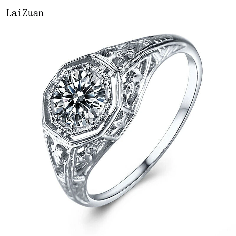 

Sterling Silver Ring White Topaz 4.5mm Round 0.6ct Gemstone Graduation Wedding