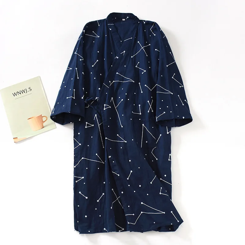 2021 New Men\'s 100% Cotton Gauze Cotton Robe Loose Thin Yukata Japanese Kimono Pajamas Men\'s Hooded Robe V-Neck Pajamas Bathrobe