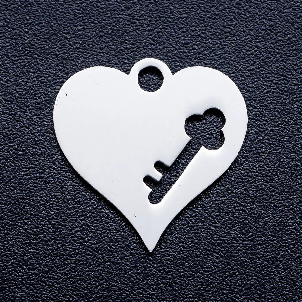10pcs/lot Love Heart DIY Charms Wholesale 316 Stainless Steel Family Best Mom Big Sister Pendant Heart Lock Key Connector Charm