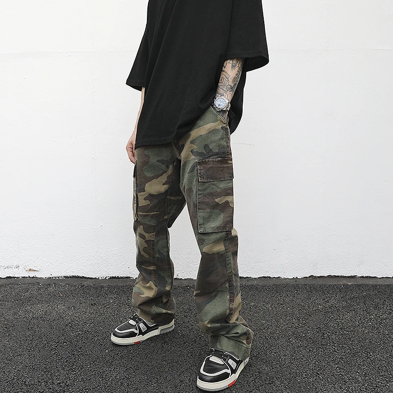 Streetwear Mens Hip Hop Camouflage Flare Pants Fashionable Camo Cargo Pants Male Slim Fit Camouflage Trousers Women All-match