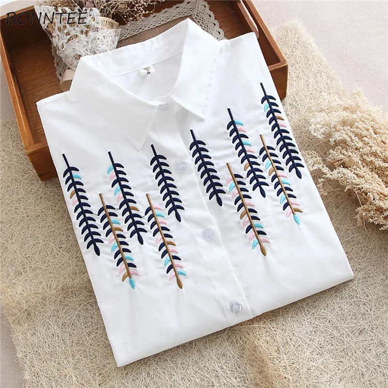 Shirts Women White Floral Cartoon Embroidered Printing Single-breasted Pockets Turn-down Collar Womens Shirt Students All-match