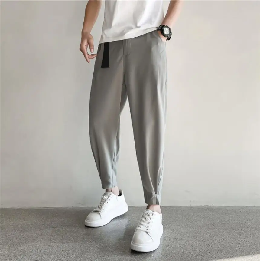 Pantaloni da uomo nuovi pantaloni da jogging leggeri Casual Streetwear sensazione di freddo pantaloni da casa comodi uomo