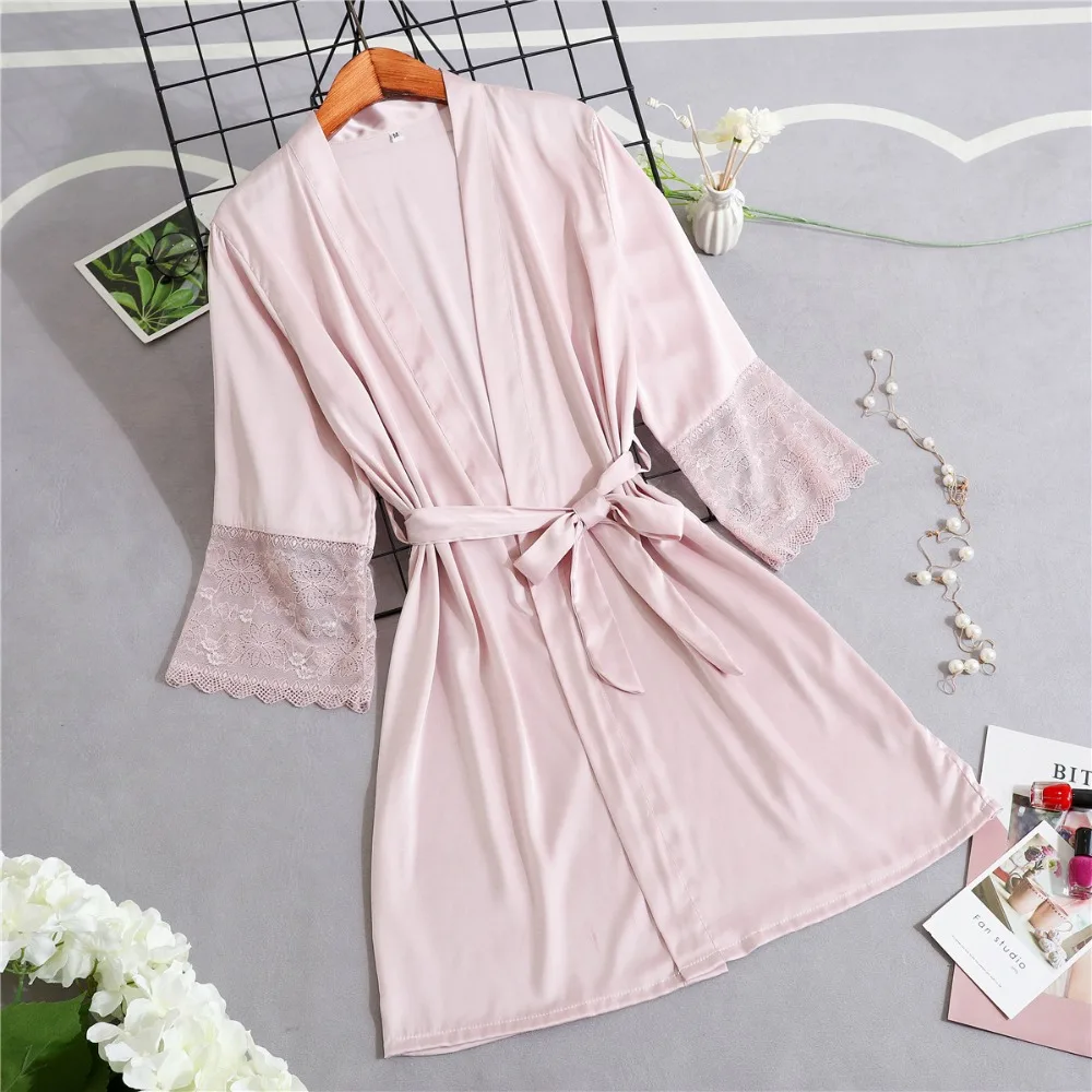 Women Silk Satin Short Night Robe Solid Kimono Robe Sexy Lace Trim Bathrobe Peignoir Bride Bridesmaid Robe Fashion Dressing Gown