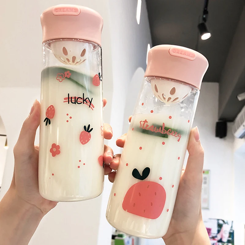 

Cute Plastic Cup Strawberry Pattern Female Student Children Tea Leak Filter Transparent Water Bottle Portable Handy Cup Gift