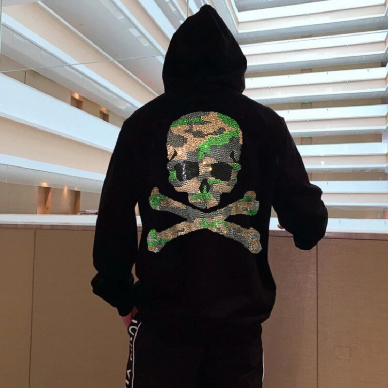 Features Camouflage Skull Rhinestone Youth Men's Pullover Hoodie Super Exaggerated Personality Hoody Trend Elasticity Coat