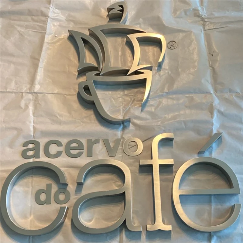 Logo Toko Kafe Logam Luar Ruangan Outlet Pabrik, Papan Huruf Stainless Steel dengan Pelapis Satin Metal Tanda Nama Toko Belakang